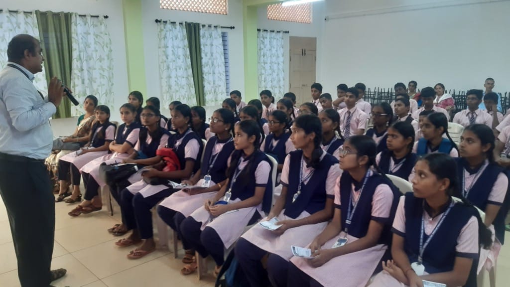 Morarji Desai Residential School, Patla