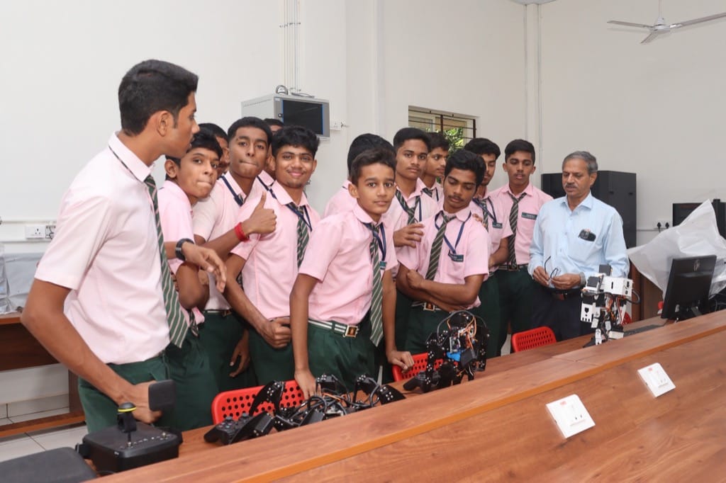 Indrali High School